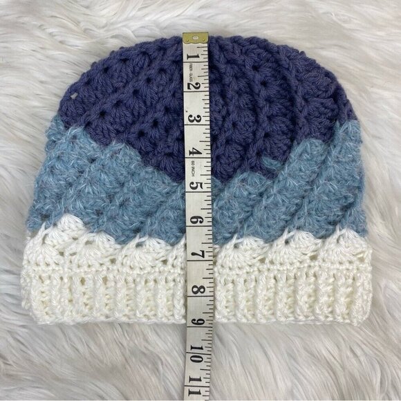 Handmade Women's NEW Braided Virgin Wool Knit Beanie - White Light Blue and Blue - Picture 11 of 12